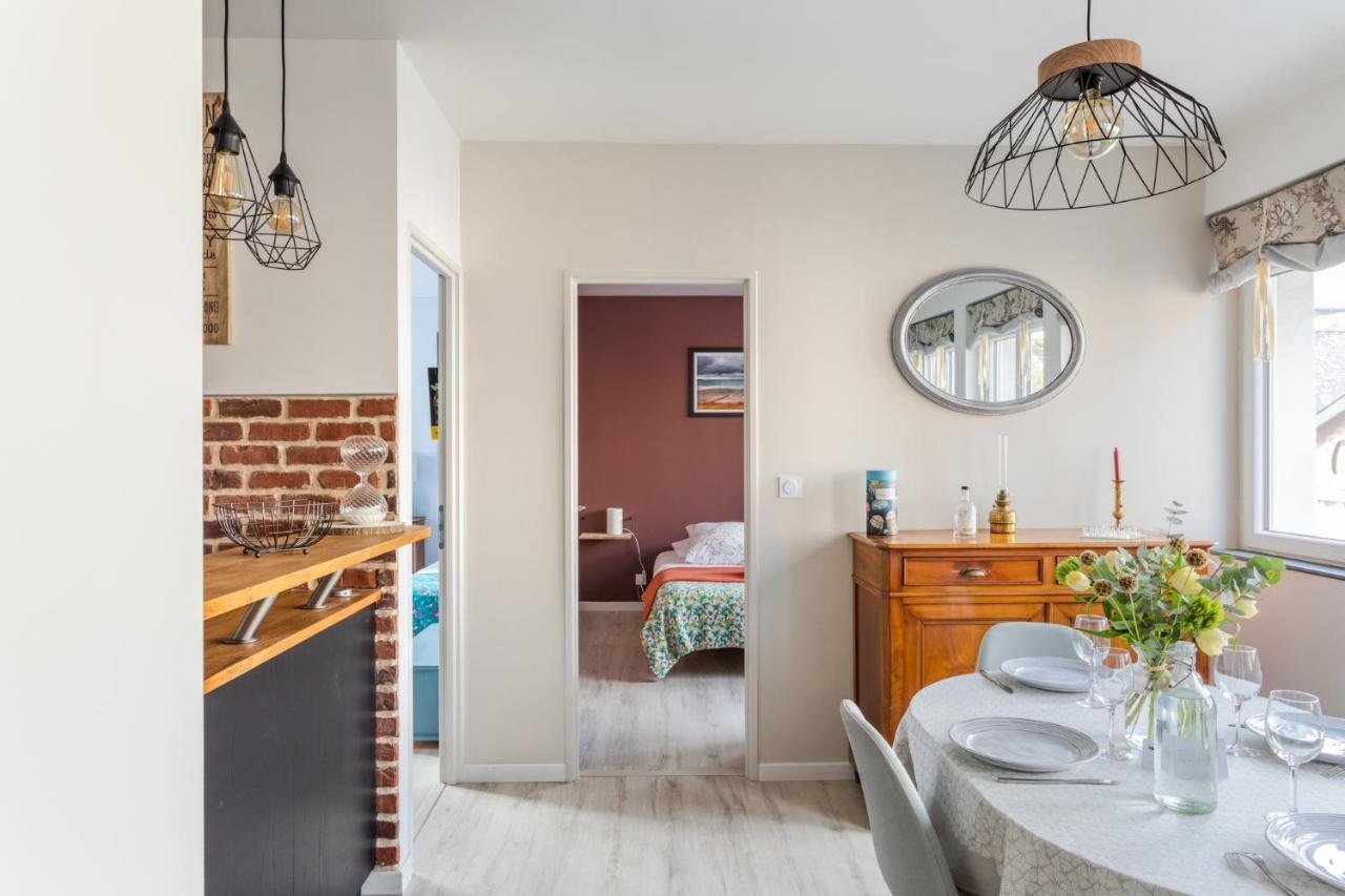 Appartement Les Abimes, Beau Avec 2 Avec Parking